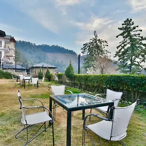 https://hillcrest-resort.shimlahotels.net